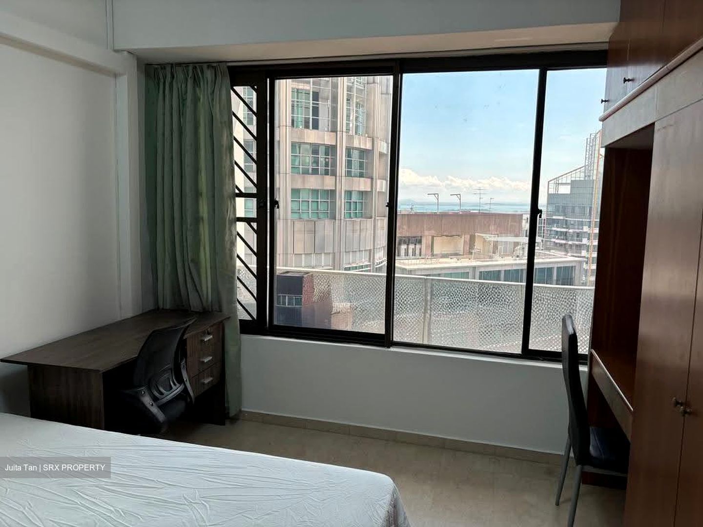 International Plaza (D2), Apartment #638176221